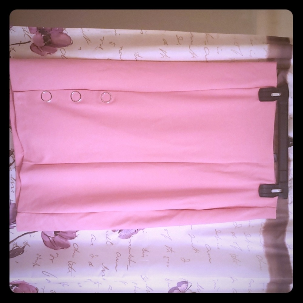 Pink plus size pencil skirt